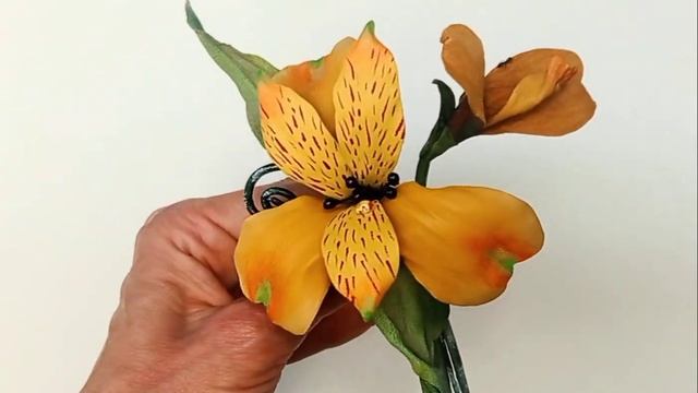 Брошь из кожи Альстромерия. Солнечный свет. 7 июня 20 смотреть онлайн