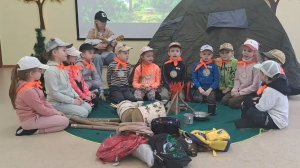 Команда «Лесные разведчики»
Песня «Детская походная»
Автор песни: Л.Байалиева
Аккомп.Боршнякова Н.С.