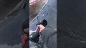 Воздуходувка не заменимая вещь для авто