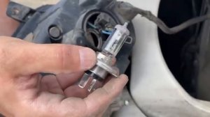 Замена лампочки ближнего/дальнего света, австобус ПАЗ