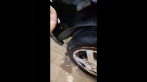 Простое снятие подкрылка Лада гранта