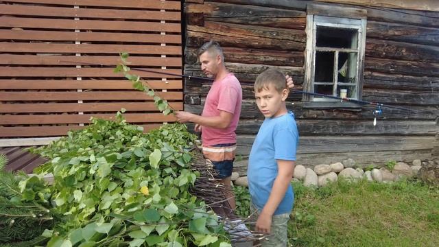 Эники бэники делали веники. Жизнь в деревне после переезда. смотреть онлайн