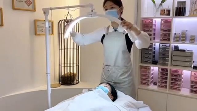 Бестеневая LED-лампа F-700B, обзор смотреть онлайн