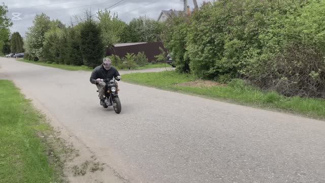 Honda Gorilla Ct50 в поисках потерянных лошадей😁
