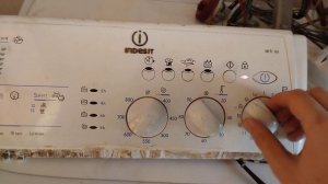 Панель стиральной машины INDESIT WITL86 обзор программ и фун