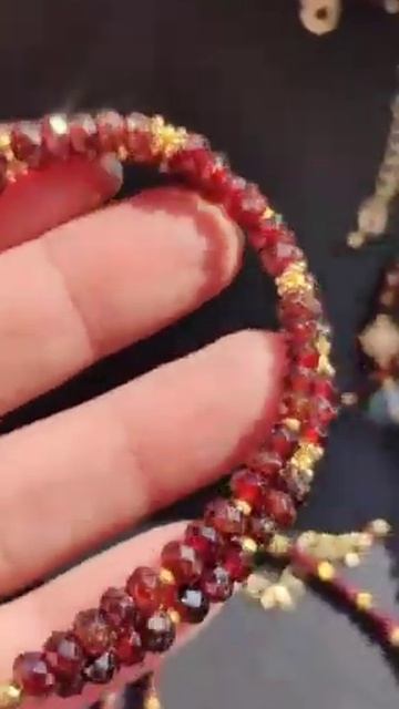 украшения с гранатом. #jewelry #украшенияскамнями #украше?