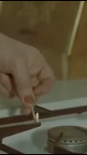Как правильно пользоваться газом, 1988 год #shorts #газ #газ? смотреть онлайн