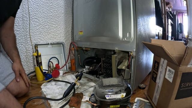 Видео по установке обманки на холодильник LG номер 2