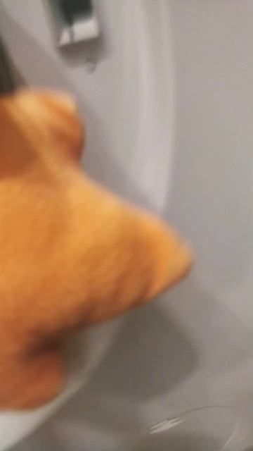 Саймон первый раз в стиралке смотреть онлайн