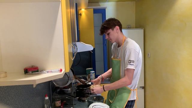 Елате с мен да направим лесни вкусни канелени рулца смотреть онлайн