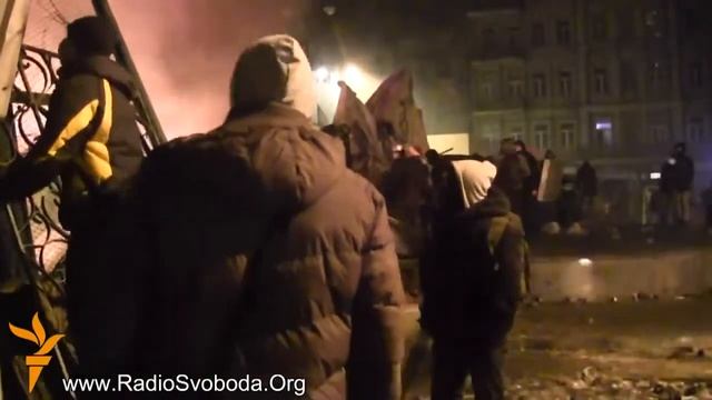 Бои с беркутом. Катапульта на Грушевского. смотреть онлайн