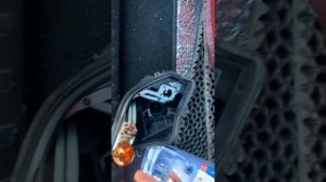 Jetta vs5 замена лампочки заднего габарита