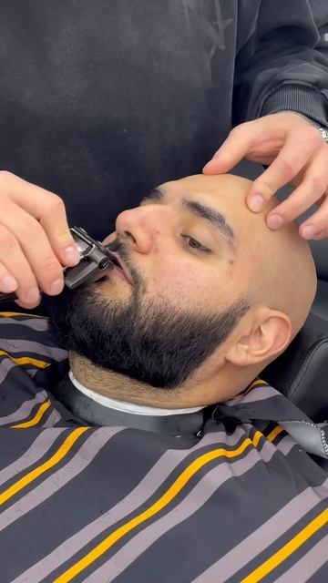 Как вам такой вариант?🥹 #barber #barbershop #fadecutting #haircut #барбе? смотреть онлайн