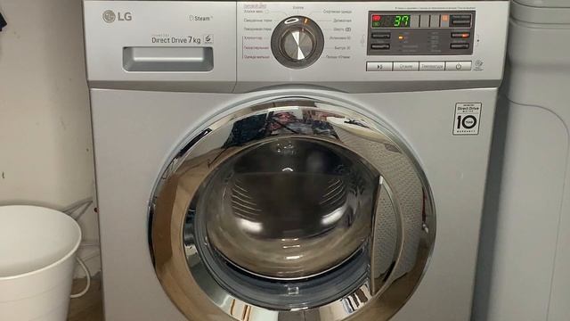 Стирка постельного белья на LG: Спортивная одежда 40 800о? смотреть онлайн
