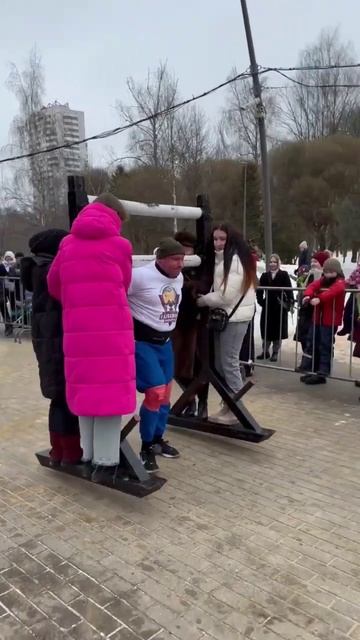 Дмитрий Логунов йок живой вес (примерно 380 кг) #strongman #си смотреть онлайн