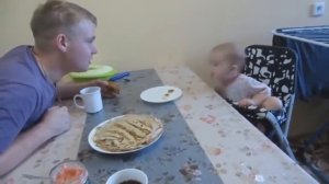 Маленькие дети матерятся)) Очень смешно