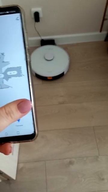 пылесос Elari смотреть онлайн