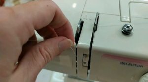 Как ВДЕТЬ НИТКУ в швейную машинку. Швейная машинка/Как