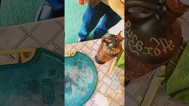 Солнечная Абхазия закрываем вино и чачу в глиняные кувшины. смотреть онлайн