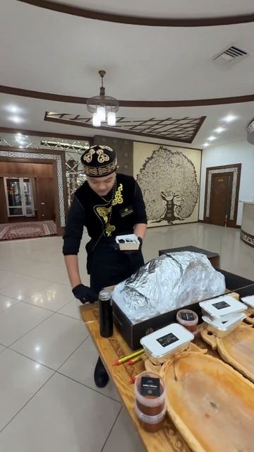 QAZAQ GRILL-дің пісірілген қой еті – сіздің мерекелік даст? смотреть онлайн