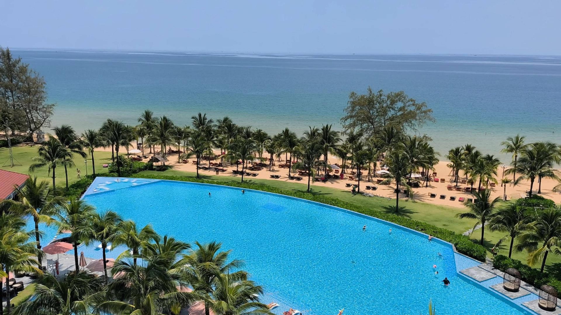 Обзор отеля Movenpick Resort Waverly Phu Quoc 5* смотреть онлайн