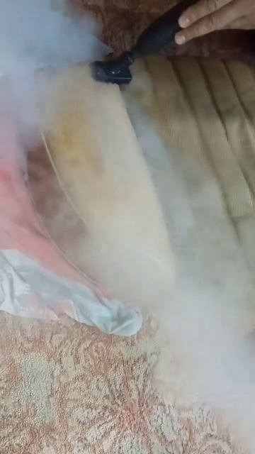 Работа пароочистителя Kitfort. Чистка кожаной вставки си? смотреть онлайн