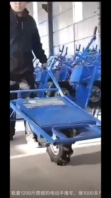 Электрическая тележка может перевозить груз весом 1200 смотреть онлайн