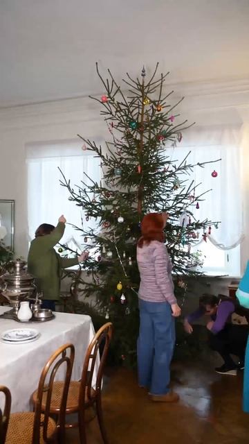 Елка в Доме Льва Толстого | Ясная Поляна смотреть онлайн