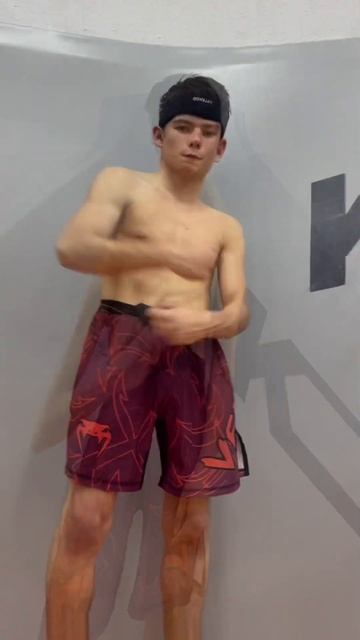 Не судите строго вес 47 #shorts #mma #mmafighter смотреть онлайн