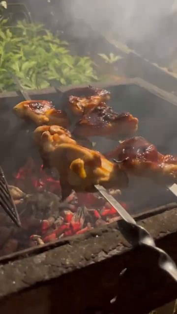 Алё - мы тут на шашлыки собрались 😂 смотреть онлайн