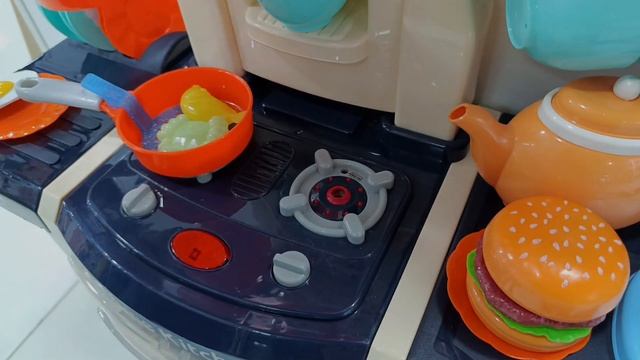 Кухня многофункциональная пластиковая, 65предметов смотреть онлайн