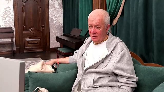 Как объяснить дочери-подростку необходимость беречь ? смотреть онлайн