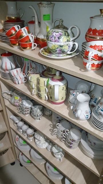 ФАРФОРОВЫЕ СЕРВИЗЫ ЧАЙНЫЕ КОФЕЙНЫЕ ВРЕМЕН СССР БАРАХ?