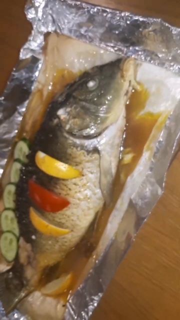 РЫБА В ФОЛЬГЕ НА ДУХОВКЕ 😋 смотреть онлайн