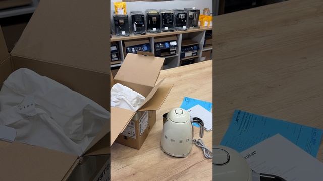 Чайники SMEG за 7500 грн в elitecoffee.od.ua смотреть онлайн