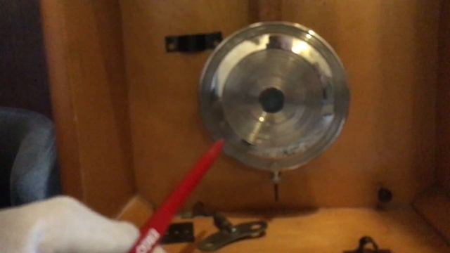 Настенные часы с боем