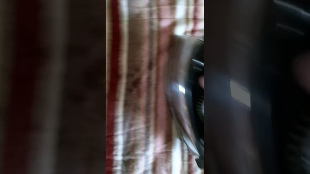 Утюг СССР, стакан воды, палантин с Секонда смотреть онлайн