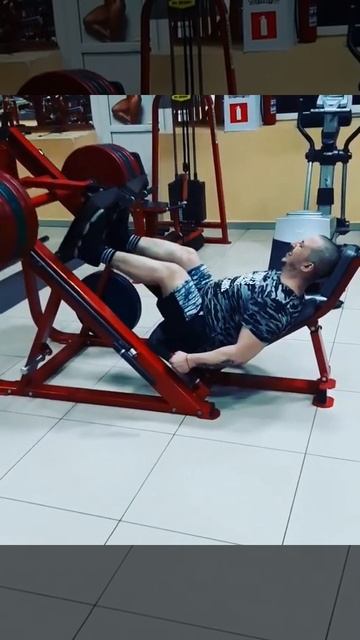 жим ногами,300кг смотреть онлайн