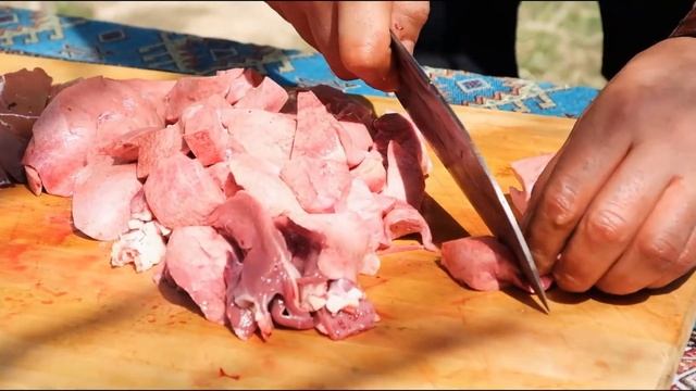 Жареная говяжья печень смотреть онлайн