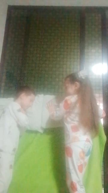 Хели-хоптер, хели-хоптер, хоптер, тостер. смотреть онлайн