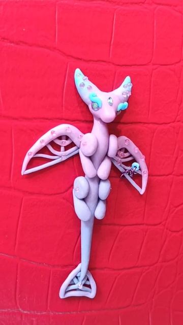 Дракон-магнит на холодильник из глины