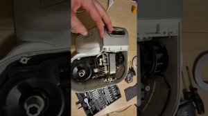 Разбираем Bosch MUM 54240 Кухонный комбаин