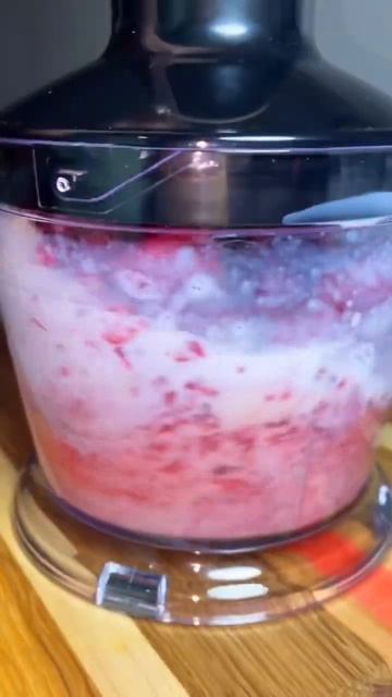 Мороженое из трех ингредиентов 🍦 смотреть онлайн