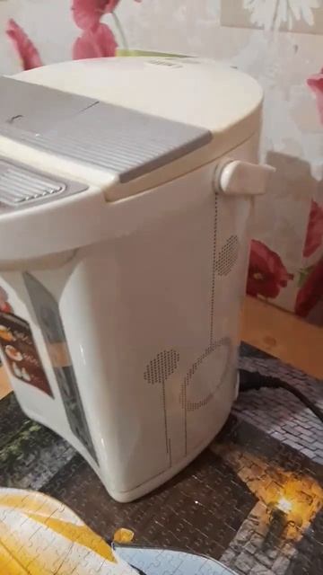 термопот Rolsen 5л. б/у 900 руб. смотреть онлайн