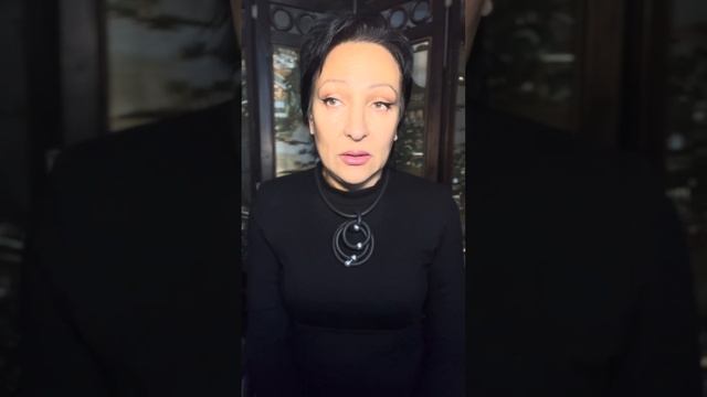 Ест, как не в себя. О чем говорит лишний вес. смотреть онлайн