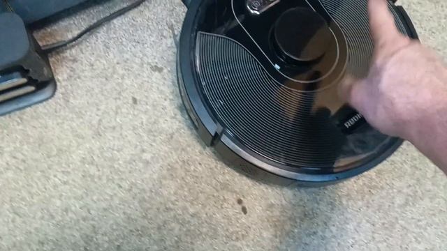 Основные поломки роботов пылесосов !!! смотреть онлайн