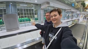 Таиланд ура мы дома! ПРОБЛЕМЫ на границе с эмиграшками! Нас ПОДВЕЛО такси! КУДА заселились?) Влог