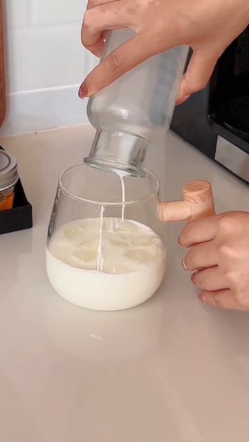 Супер чашка блендер, завтраки станут еще лучше 😁 смотреть онлайн