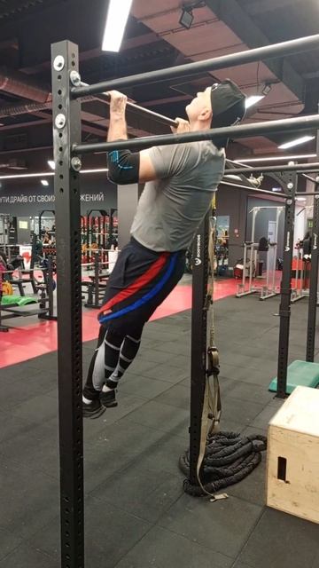Подтягивания.#спорт #my #инвестиционныйопыт #инвестици? смотреть онлайн