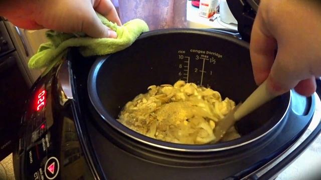 Быстрый и вкусный обед В МУЛЬТИВАРКЕ / Курица с Грибам? смотреть онлайн